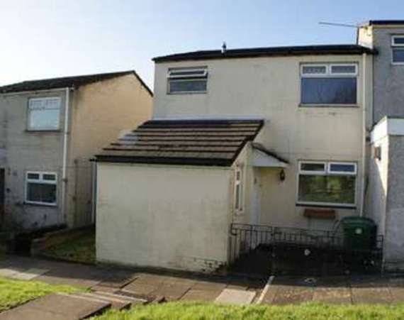 3 Bedroom End of Ter...
